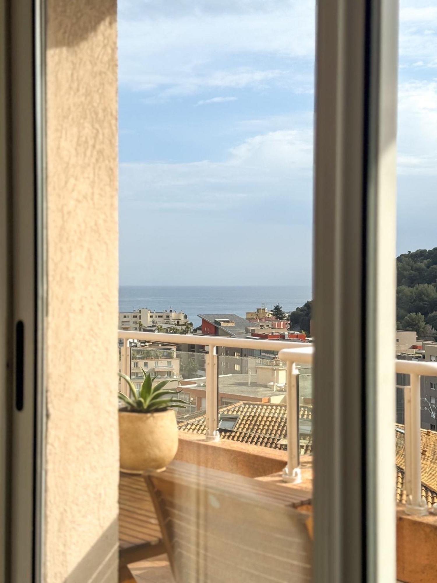 Coquet Appartement Avec Le Terrasse Sur Le Mer روكوبرُن كاب مارتي المظهر الخارجي الصورة
